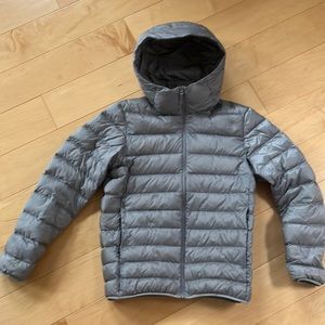 Like New Uniqlo Ultra Light Down Parka -S